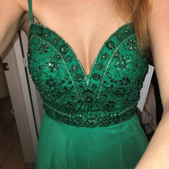 Dave & Johnny Green Prom Dress - Picture 3 of 3